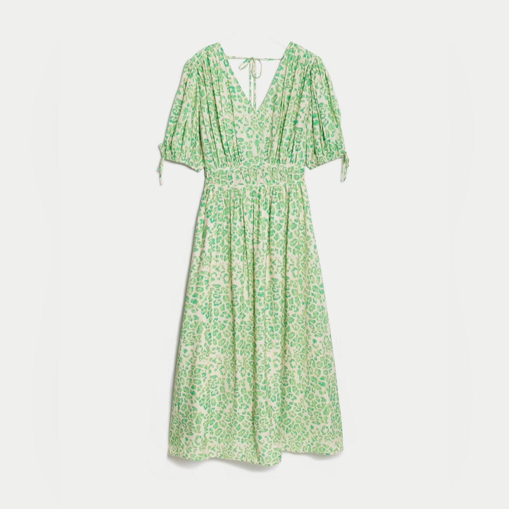 M&S Collection
Animal Print Midi Relaxed Waisted Dress